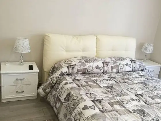 Tek Büyük Yataklı Oda, Balkon