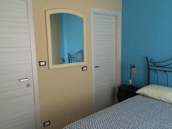 Tek Büyük Yataklı Oda, Sigara İçilmez (Farfalla)