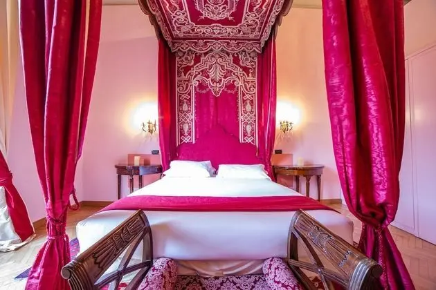 Junior Suite, Jacuzzi, City View