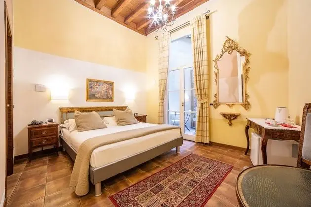 Superior Tek Büyük Yataklı Oda