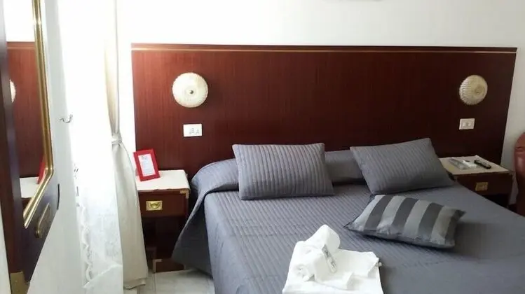 Classic Tek Büyük veya İki Ayrı Yataklı Oda, 1 Yatak Odası