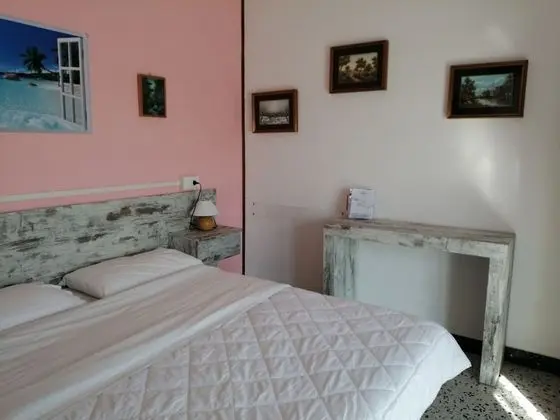 Tek Büyük Yataklı Oda