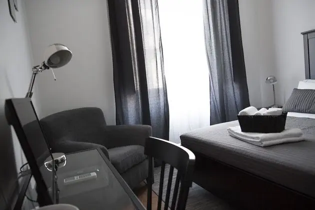 Standard Tek Büyük Yataklı Oda