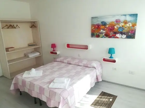 Tek Büyük veya İki Ayrı Yataklı Oda, Dağ Manzaralı (5)