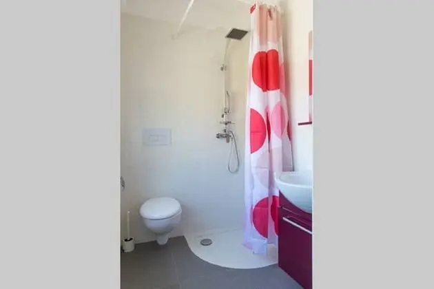 Tek Büyük veya İki Ayrı Yataklı Oda, Dağ Manzaralı (5)