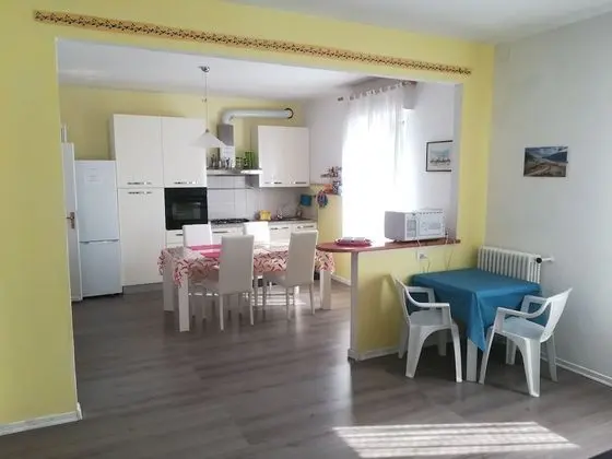 Tek Büyük veya İki Ayrı Yataklı Oda, Göl Manzaralı (6)