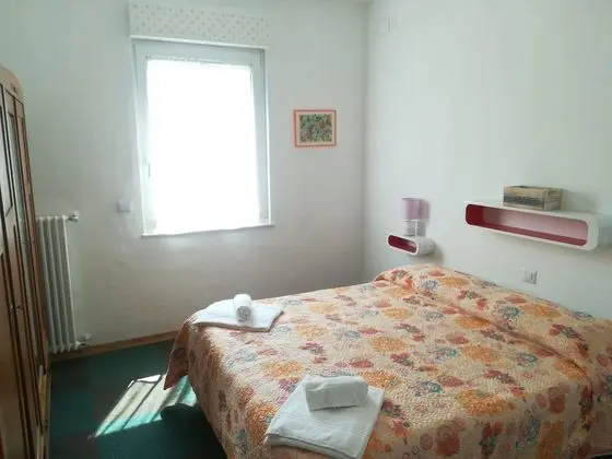 Tek Büyük Yataklı Oda, Göl Manzaralı