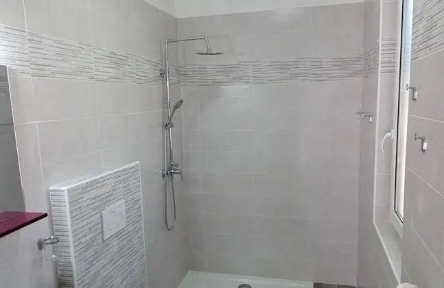 Tek Büyük Yataklı Oda, Göl Manzaralı