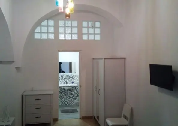 Tek Büyük Yataklı Oda, Özel Banyo (White)