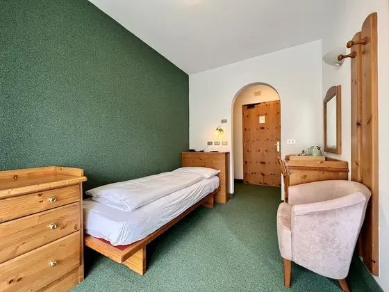 Tek Kişilik Oda, Dağ Manzaralı