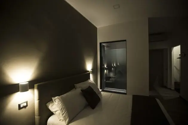 Classic Tek Büyük Yataklı Oda