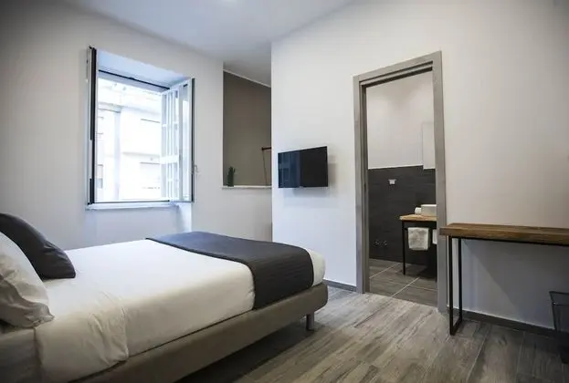 Comfort Tek Büyük Yataklı Oda