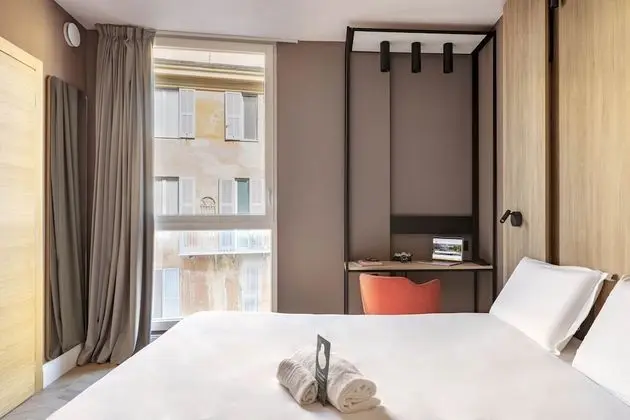 Standard Tek Büyük Yataklı Oda, Sigara İçilmez