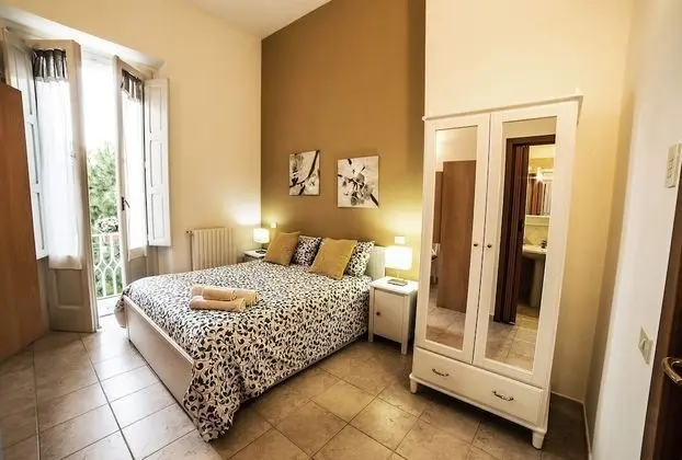 Stüdyo, Balkon
