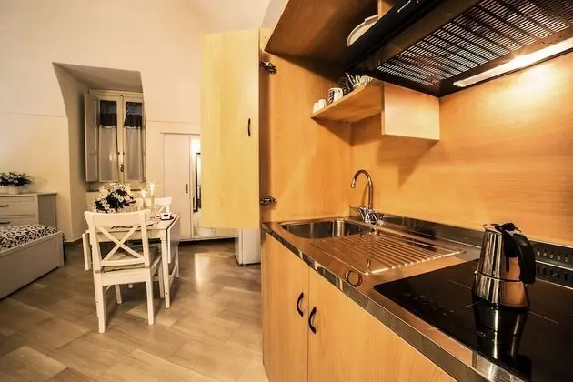 Stüdyo, Balkon