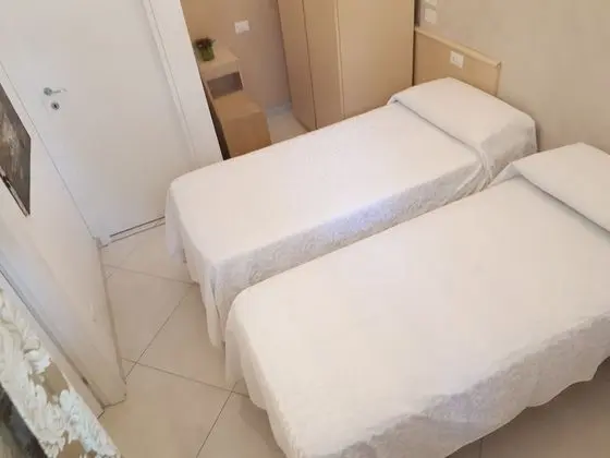 Business İki Ayrı Yataklı Oda