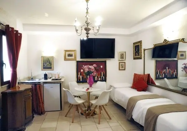 Deluxe Süit, Birden Çok Yatak, Sigara İçilmez, Zemin Kat