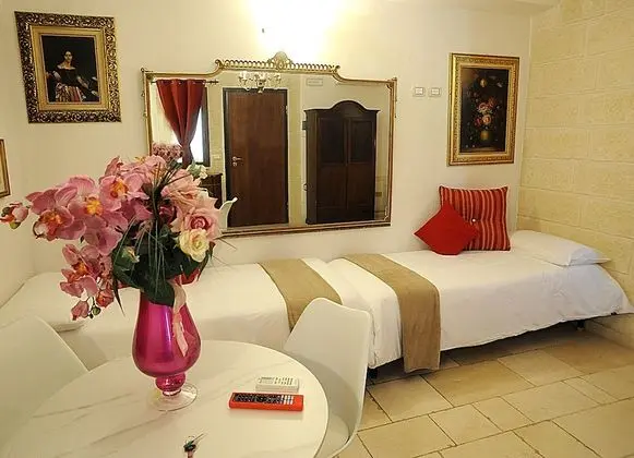 Deluxe Süit, Birden Çok Yatak, Sigara İçilmez, Zemin Kat