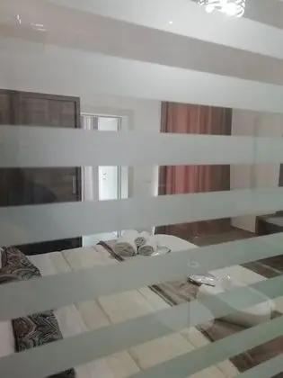 Üç Kişilik Oda, Bahçe Manzaralı
