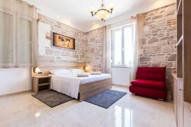 Deluxe Tek Büyük Yataklı Oda, Birden Çok Yatak, Kanal Manzaralı