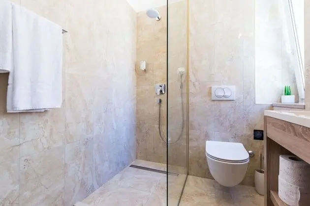 Economy Tek Büyük Yataklı Oda