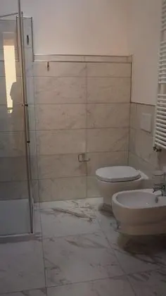 Economy Tek Büyük veya İki Ayrı Yataklı Oda, Ortak Banyo, Bahçe Manzaralı