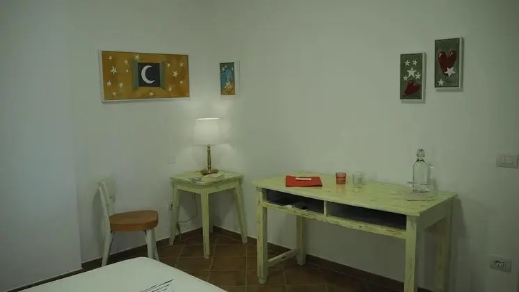 Standard Tek Büyük veya İki Ayrı Yataklı Oda, Özel Banyo, Bahçe Manzaralı