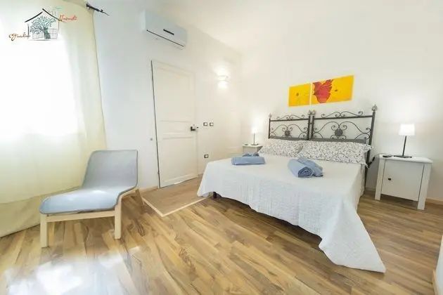 Tek Büyük Yataklı Oda, Veranda, Bahçe Manzaralı (Limone)