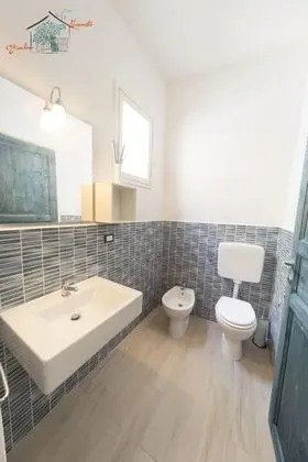 Tek Büyük Yataklı Oda, Veranda, Bahçe Manzaralı (Limone)