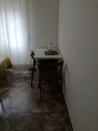 Üç Kişilik Oda, Ortak Banyo