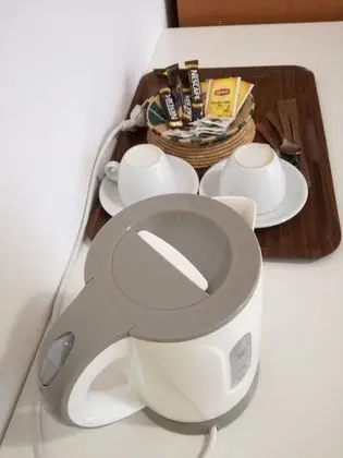 Üç Kişilik Oda, Ortak Banyo