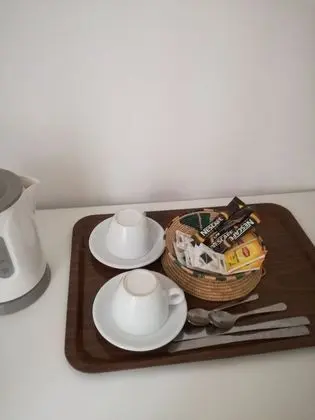 Üç Kişilik Oda, Ortak Banyo