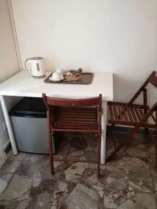 Üç Kişilik Oda, Ortak Banyo