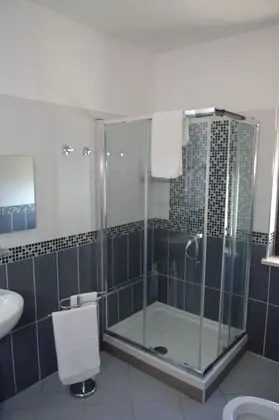 Standard Tek Büyük veya İki Ayrı Yataklı Oda, 1 Yatak Odası