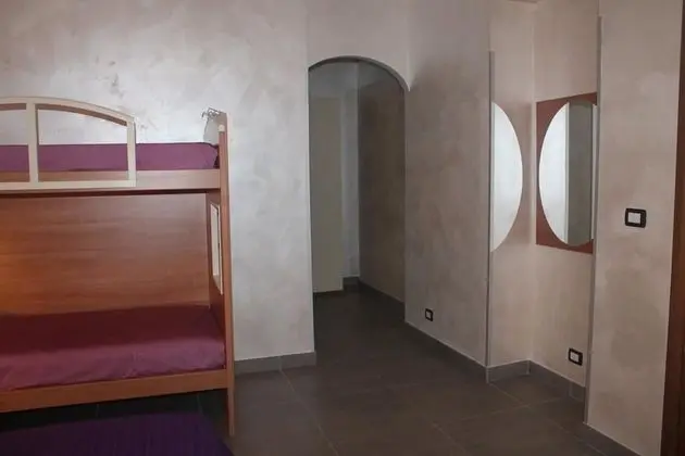 Dört Kişilik Oda, 1 Yatak Odası