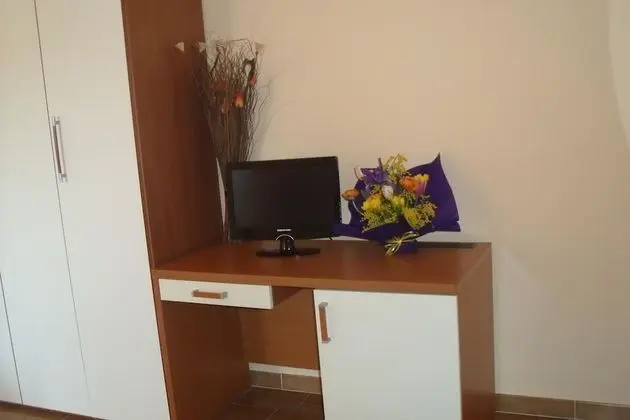 Dört Kişilik Oda, 1 Yatak Odası