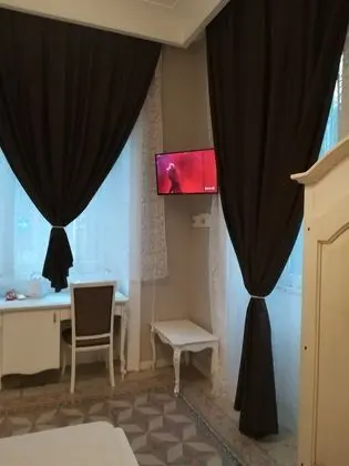 Deluxe Tek Büyük Yataklı Oda