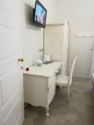 Tek Büyük Yataklı Oda, Balkon
