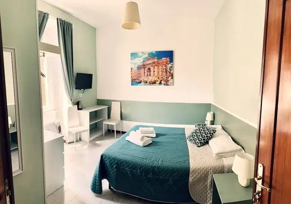 Classic Tek Büyük Yataklı Oda