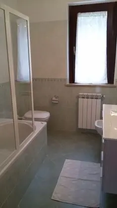 İki Ayrı Yataklı Oda, 2 Tek Kişilik Yatak, Ortak Banyo, Tepe Manzaralı