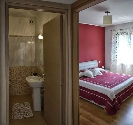 Superior Tek Büyük Yataklı Oda, Özel Banyo, Vadi Manzaralı