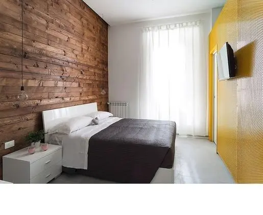 Tek Büyük Yataklı Oda