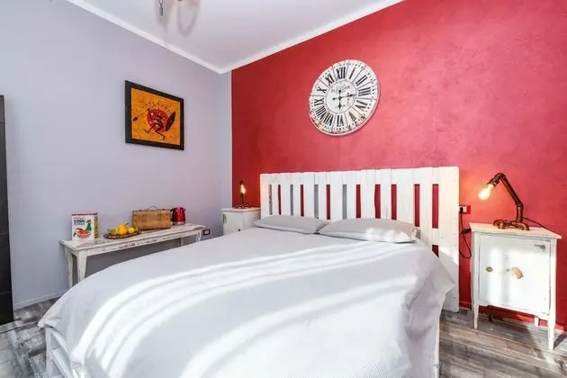 Comfort Tek Büyük Yataklı Oda (Rosy)