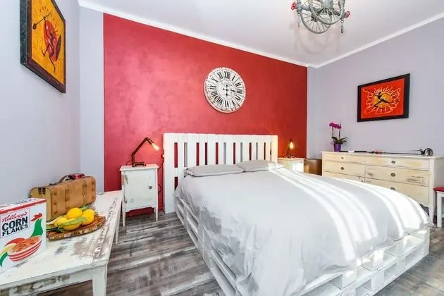Comfort Tek Büyük Yataklı Oda (Rosy)