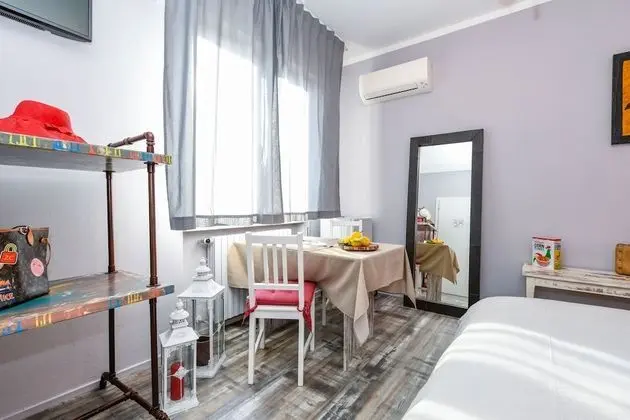 Comfort Tek Büyük Yataklı Oda (Rosy)