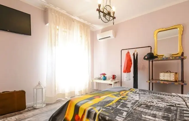 Comfort Tek Büyük Yataklı Oda (Rosy)