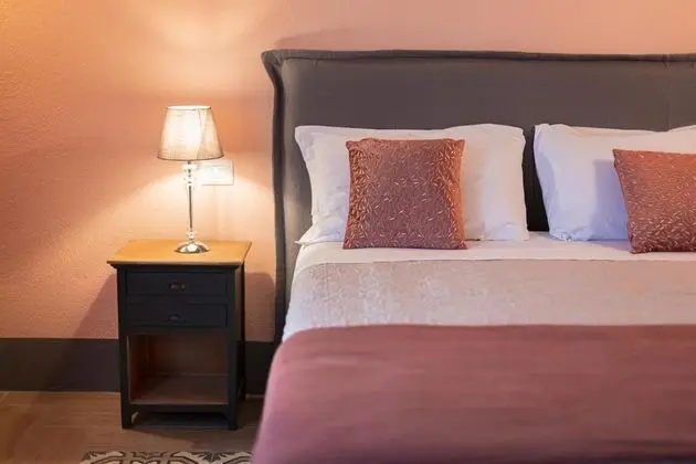 Comfort Tek Büyük Yataklı Oda