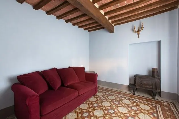 Junior Süit, Balkon