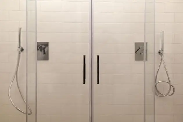 Junior Süit, Balkon