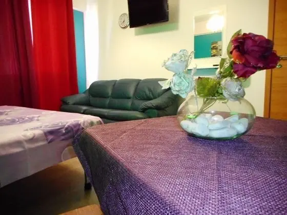 Comfort Tek Büyük Yataklı Oda